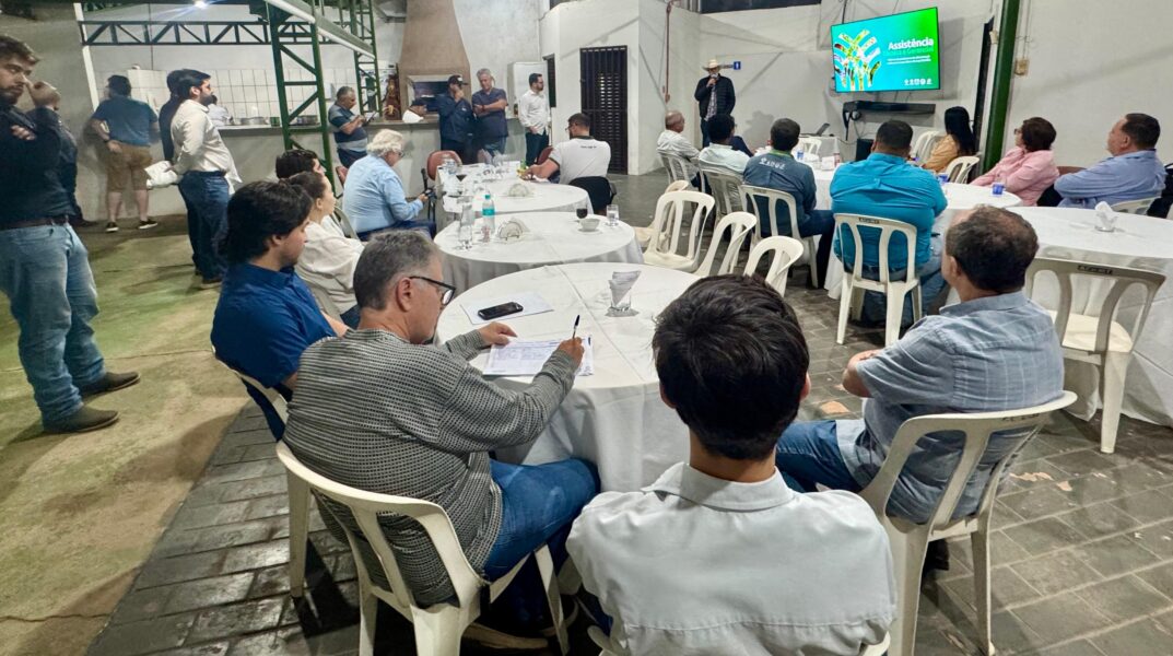 Senar reúne produtores para discutir a assistência técnica e gerencial em bovinocultura de corte