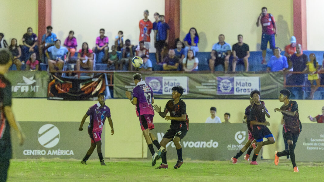 Noite de futebol feminino agita a Taça das Favelas MT 2025 hoje à noite (03)