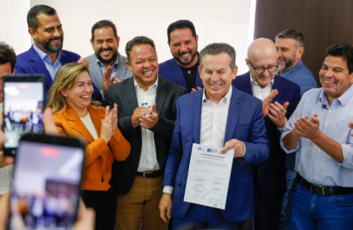 Prefeito e governador assinam autorização para obra do viaduto do Trevão: “concretização de um sonho”