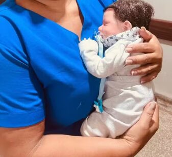 Mulher leva bebê reborn para consulta médica em UPA de Várzea Grande: ‘sintomas de gripe’