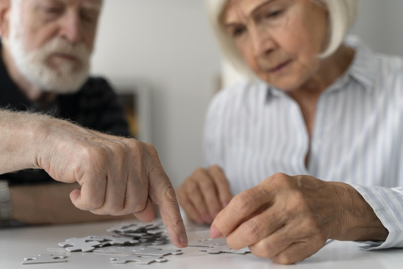 Exames ajudam no diagnóstico precoce de Alzheimer, doença progressiva que afeta a memória e o comportamento 
