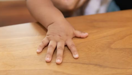 Várzea Grande | Crianças são regatadas e mulher é presa por abandonar filhos