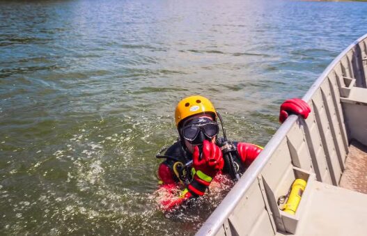 Dois homens desaparecem em rio após tentarem salvar crianças de afogamento