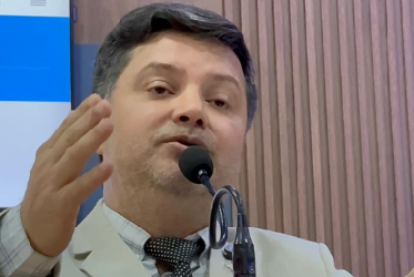 Dr José Felipe destaca Novembro Roxo e anuncia apoio a projeto que atende mães de bebês prematuros em Rondonópolis