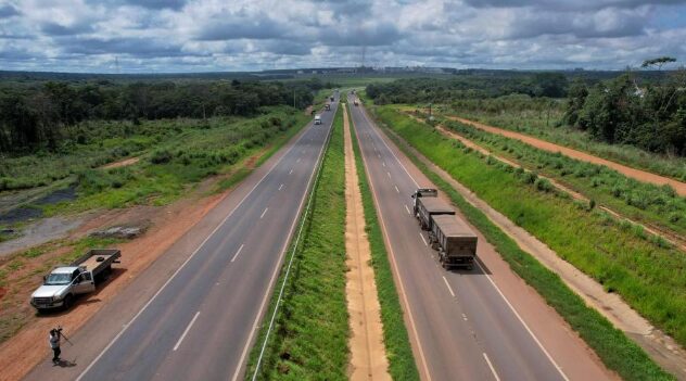 Governo de MT antecipa cronograma e projeta conclusão da duplicação da BR-163 em 2026