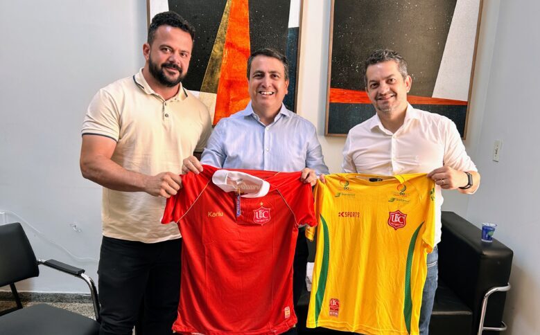 Diretoria do União é recebida pelo prefeito interino Altemar Lopes