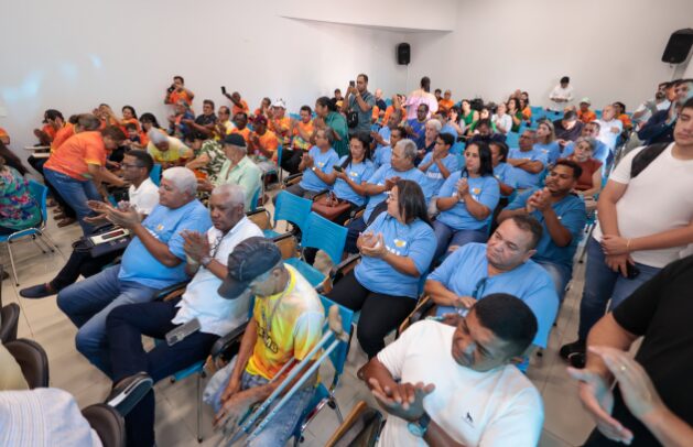 Rondonópolis | Prefeito interino Altemar Lopes recebe líderes comunitários em café da manhã no Paço Municipal