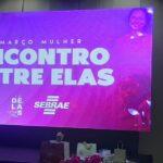ENTRE ELAS