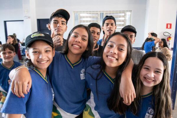 Responsabilidade e respeito entram no currículo para ajudar a prevenir bullying nas escolas de Mato Grosso
