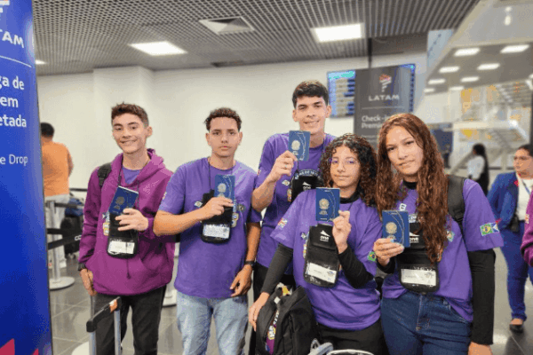 Seduc divulga resultado final do MT no Mundo e confirma embarque de estudantes e professores para a Inglaterra