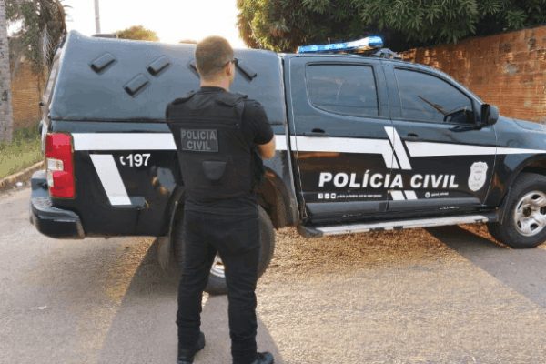 Mãe e filha são presas por estelionato em Várzea Grande após golpe de R$ 30 mil na compra de veículo