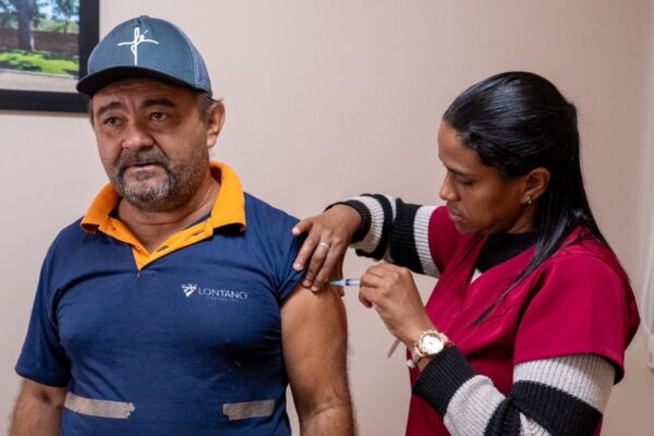 Rondonópolis | Saúde municipal intensifica vacinação contra a influenza no setor de transportes