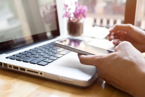 Governo do Brasil pede colaboração de big techs para evitar fraudes envolvendo o Novo Desenrola