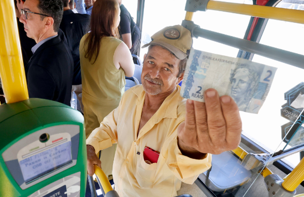“De R$ 4,10 para R$ 2”: Rondonópolis surpreende moradores com passagem de ônibus mais barata