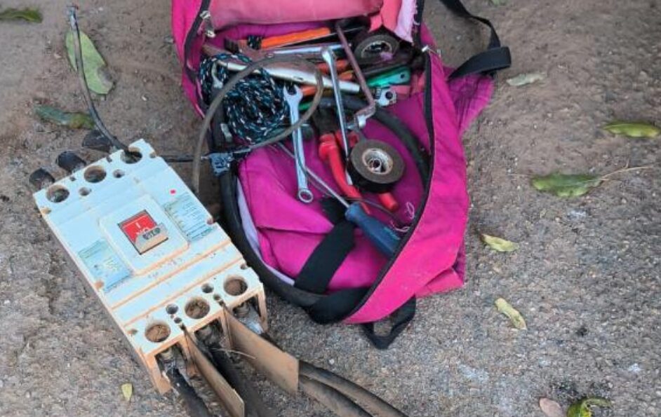 Homem é preso furtando fiação elétrica de CMEI em Rondonópolis; escola em reforma já havia sido alvo de criminosos Screenshot_716