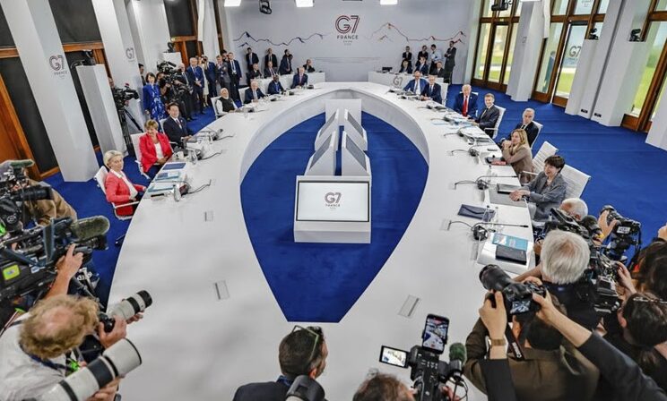Pressão por regulação cresce e expõe riscos da internet para crianças e mulheres g7