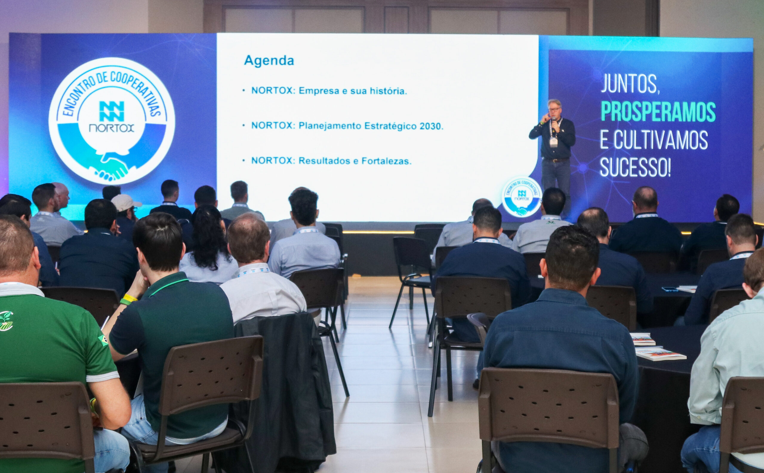 Empresa do agronegócio genuinamente do agronegócio brasileira nacional lança três novos produtos Encontro de Cooperativas Nortox01 (2)