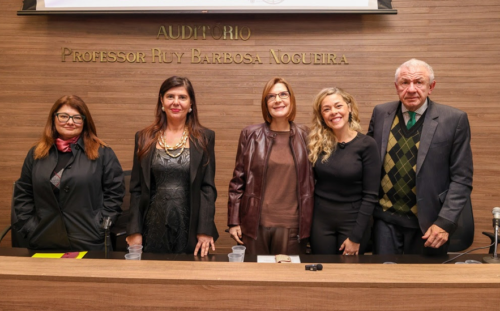 Mais Mulheres na Política: iniciativa popular é lançada com apoio do STM mulheres