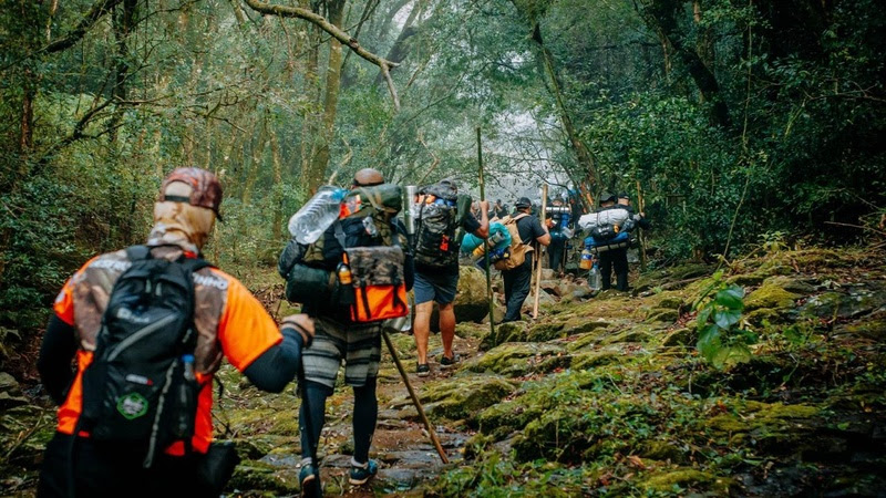 Movimento humanitário que beneficia mais de 60 mil pessoas na África, Legendários realiza nova edição em Mato Grosso unnamed(3)