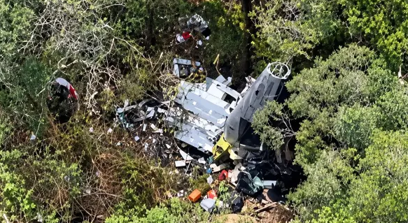 Queda de helicóptero mata cantor Rick, da dupla com Renner, e outras quatro pessoas em Santa Catarina